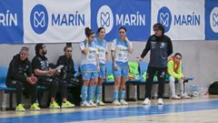 El banquillo del Marn Futsal, en un encuentro de esta temporada en A Raa