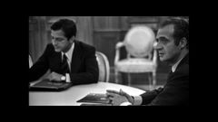 Adolfo Su�rez y el rey Juan Carlos en el primer Consejo de Ministros del nuevo Gobierno, el 9 de julio de 1976.