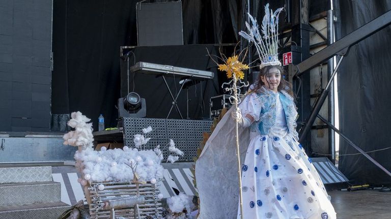 En O Pino el concurso de disfraces incluir� por vez primera un desfile por las calles de O Pedrouzo