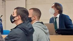 Los dos acusados, durante el juicio celebrado en la secci�n compostelana de la Audiencia Provincial