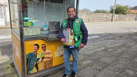 El repartidor de la suerte se muestra entusiasmado