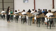 Los ex�menes de los aspirantes a las plazas de Navantia del verano del 2020