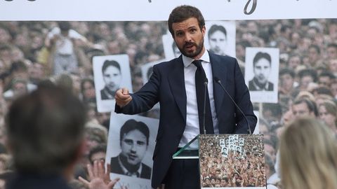 El líder del PP, Pablo Casado, en el homenaje a Miguel Angel Blanco celebrado en el parque que lleva su nombre en Madrid
