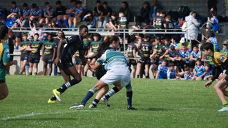 Encuentro de escuelas de rugbi en el campo de Oseiro.