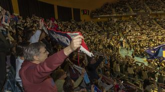 Aficionados en Sar en el derbi de la pasada campa&ntilde;a ante el Leyma