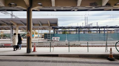 Imagen de las reformas en los andenes pendientes de rematar