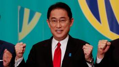 El primer ministro Fumio Kishida, favorito en las elecciones