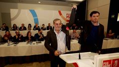 Besteiro, con Julio Sacrist�n.