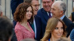 D�az Ayuso con el l�der del PP, N��ez Feijoo, antes de la jura del presidente de la Junta de Andaluc�a, Juanma Moreno