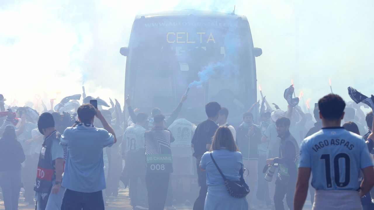 Marea de fe celeste para recibir al Celta antes del partido frente al Friburgo