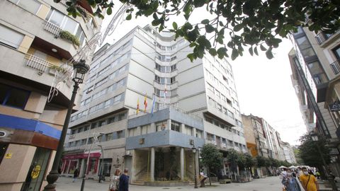 La antigua sede del Liceo en la calle Castelao acoger la futura biblioteca municipal de Vilagarca