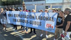 Los condctores se concentraron delante de la sede porri�esa
