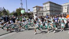 Carrera solidaria de Los Sauces en Pontevedra para recaudar fondos para el c�ncer infantil