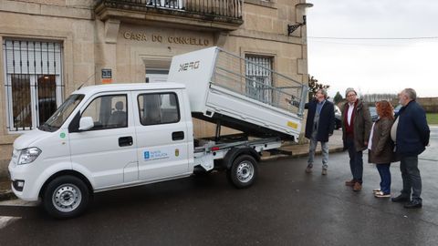 El veh�culo financiado por la Xunta en Castrelo de Val