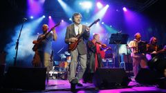 Concierto Emir Kusturica & The no Smoking Orchestra en Santiago en el a�o 2015