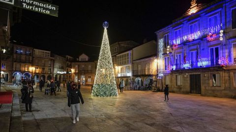 Ribadavia luce su alumbrado navideo