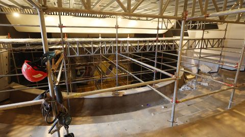Las obras de emergencia que se llevan a cabo en el Teatro Principal de Pontevedra han dejado una imagen ins�lita de la instalaci�n