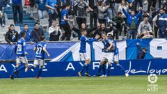 gol Carlos Hernandez Ibra Javi Hernandez Tejera Viti Real Oviedo Numancia Carlos Tartiere.Los futbolistas del Real Oviedo celebran el gol de Carlos Hern�ndez
