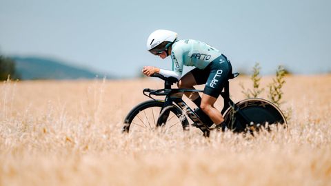 Tamara Seijas durante la prueba contrarreloj del Campeonato de Espa�a de Ciclismo en Carretera.
