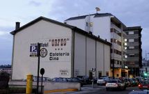 El derribo permitir� recuperar zona verde y remodelar el hotel. 
