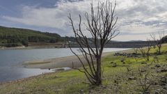 Embalse de Portodemouros, a 22 de agosto.