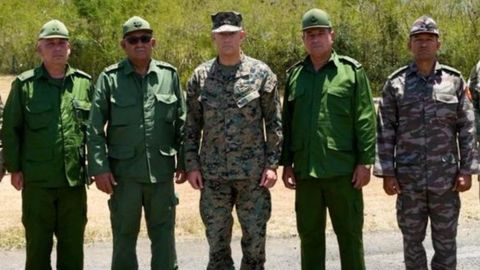 Encuentro entre militares estadounidenses y cubanos en Guantanamo
