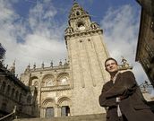 La oficina de Garc�a Figueroa est� en la Casa do De�n. 