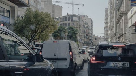 Cortes en las calles de Ourense por las obras de mejora del pavimento