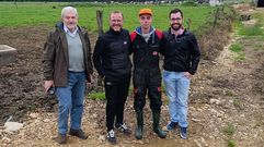 Pablo Senande estudia Producci�n Agropecuaria.
