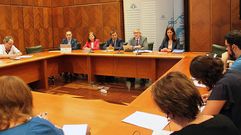 El rector, Santiago Garc�a Granda, acompa�ado por el gerente, Lorenzo Almanza Ballesteros, y otros miembros de su equipo.El rector, Santiago Garc�a Granda, acompa�ado por el gerente, Lorenzo Almanza Ballesteros, y otros miembros de su equipo