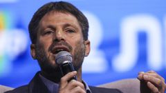 Bezalel Smotrich, ministro de Finanzas de Israel, en una rueda de prensa en el Channel 12.