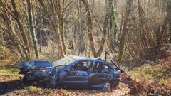 Estado en el que qued� el veh�culo accidentado en Zorelle (Maceda):