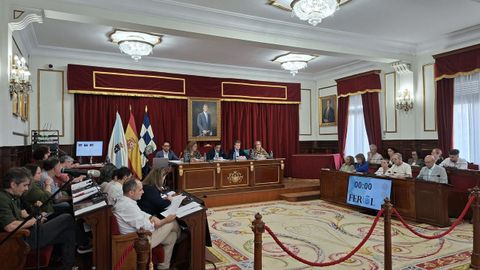El pleno de la corporaci�n municipal ferrolana.