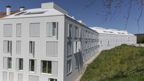 Edificio para 34 viviendas, plazas de garaje y trasteros en Santiago, ubicada en la Traves�a Poza, en el barrio de Santa Marta