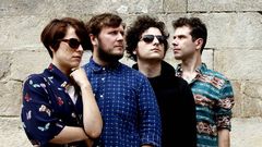 Tri�ngulo de Amor Bizarro