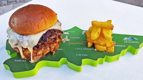 Un homenaje a Asturias hecho hamburguesa es la propuesta de Casa Conrado.