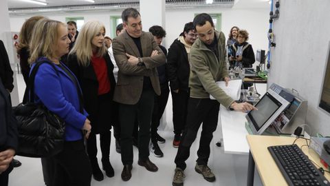 La consejera de Educaci�n de Andaluc�a, Patricia del Pozo, visita con el conselleiro Rom�n Rodr�guez el Centro Galego da Innovaci�n da FP en Ourense.