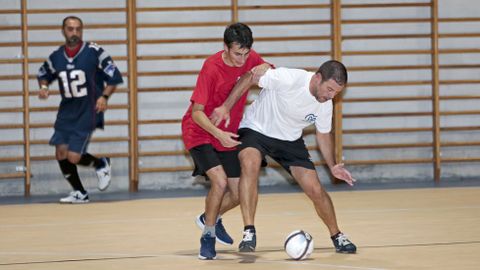 PARTIDO DE F�TBOL ENTRE EL PP Y EL PSOE DE PONTEVEDRA
