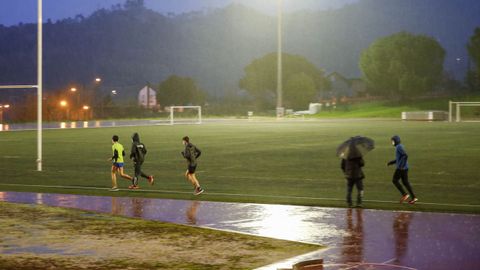 Atletas que solicitaron permisos individuales para entrenarse en las instalaciones de la Universidad