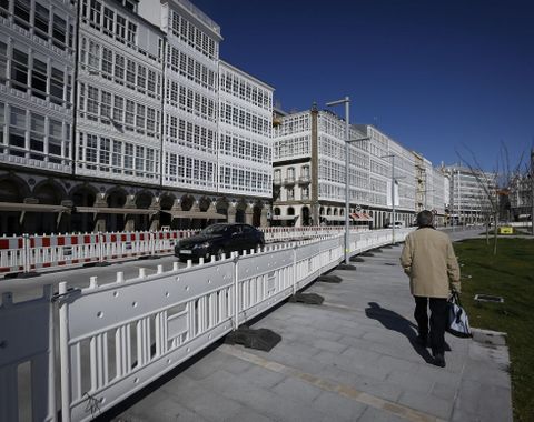 El �ltimo tramo de vallas que queda desaparecer� a lo largo de esta semana. 