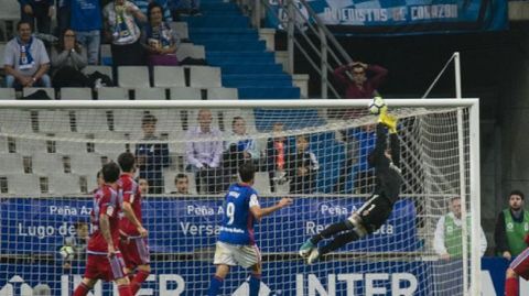 Toche, a punto de anotar el 2-0 frente al Zaragoza.Toche, a punto de anotar el 2-0 frente al Zaragoza