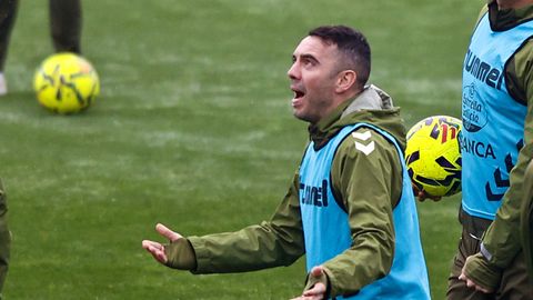 El capit�n del Celta, Iago Aspas, en un entrenamiento en la Cidade Deportiva Afouteza.