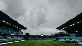 Vista de las gradas de Gol, Ro y Tribuna del estadio de Balados