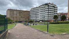 Los hechos se produjeron en la plaza Fernando Buesa de Cambre.