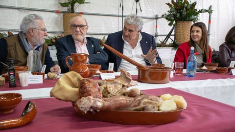 Santalices, Garrido, Romay y G�mez, en la Festa do cocido de porco celta de Sarria