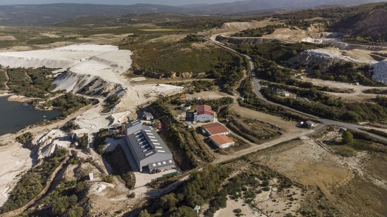 Imagen a�rea de archivo de la mina de colt�n de Penouta