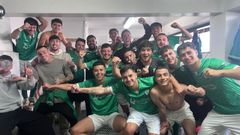 Alegr�a en el vestuario en esta recta final de la Liga. 