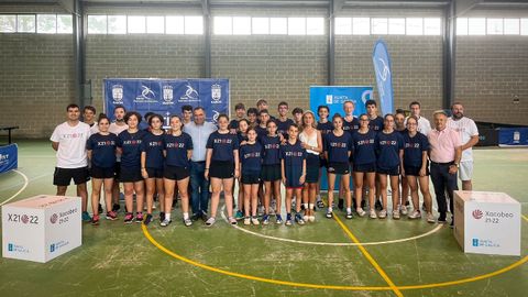 Campus de tenis de mesa Tenistas no Camio.