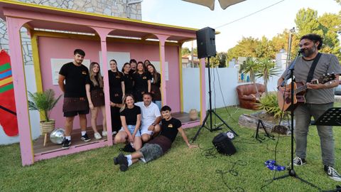 La decoraci�n del Ja��n Beach de la playa de Carragueiros incorpor� este a�o una casita como la de Bad Bunny