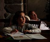 La peque�a Olaia vive con la familia Neira. 